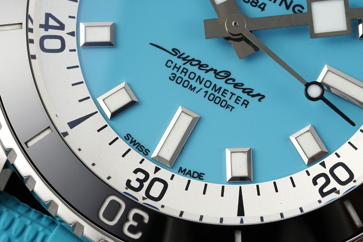 S*perocean Automatic 44 T*f*ny Blue Dial Ref: A17376211L2S1